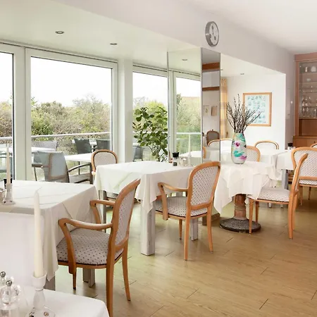 Haus Koebesine 20 *