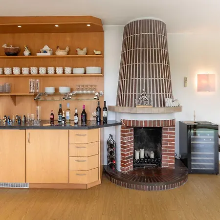 Haus Koebesine 20 Szálloda *