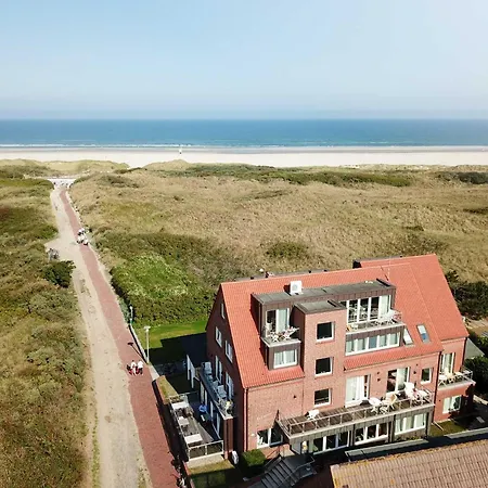 Haus Koebesine 20 *